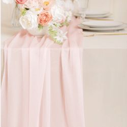 NIB Set of 6 Ling’s Moment Blush Table Runners