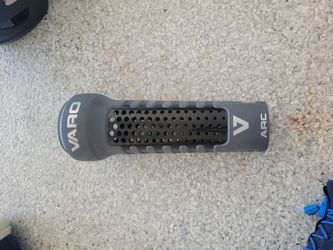 On Deck Bat Weight 12 oz Varo Arc