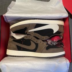 Air Jordan 1 Low Dark Mochas 