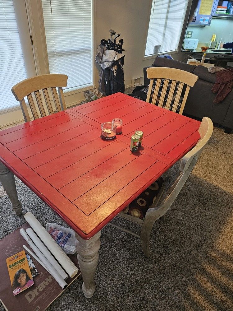 Kitchen Table With 4 Chairs