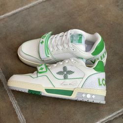 Read Listing BEFORE Responding - LOUIS VUITTON TRAINER SNEAKERS BRAND NEW VIRGIL ABLOH OFF WHITE