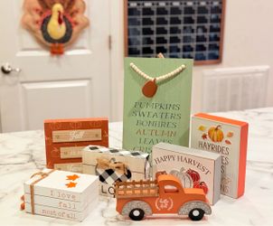 Fall Harvest Tiered Tray Decor Set