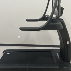 NordickTrack X22i Commercial Grade Treadmill