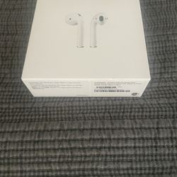 AirPods Gen 2. —in The Box(used)— Make Offer 