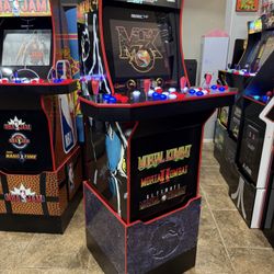 Arcade With Over 15,000 Games