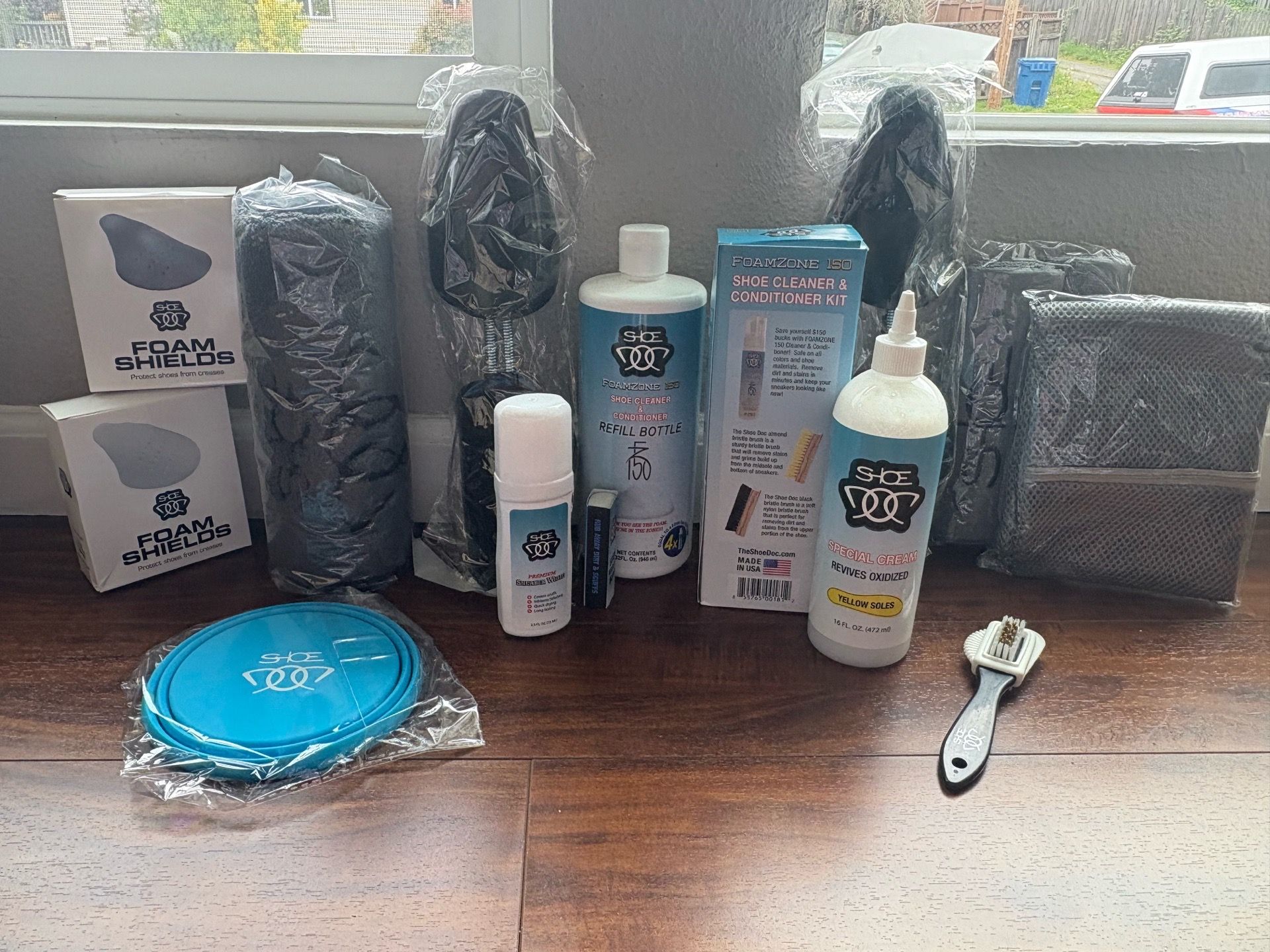 Sneaker Cleaning Kit Bundle | Shoelada