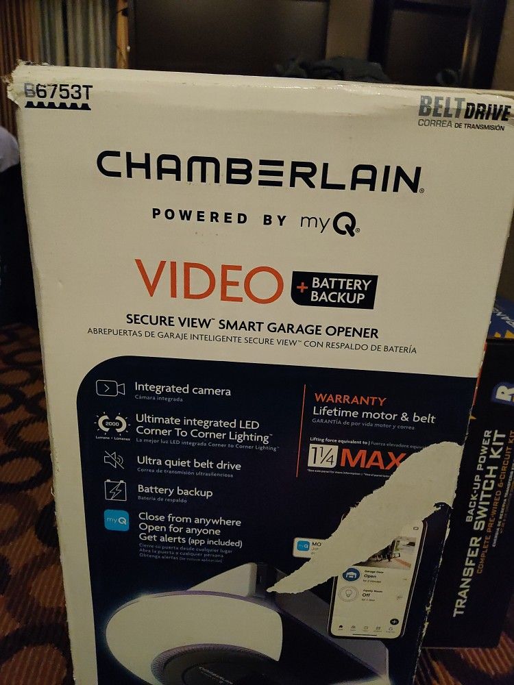 Chamberlain Secure View Smart Garage Opener With Integrated Camera System, Ultra Quiet 1 1/4 HP Max Belt Drive 