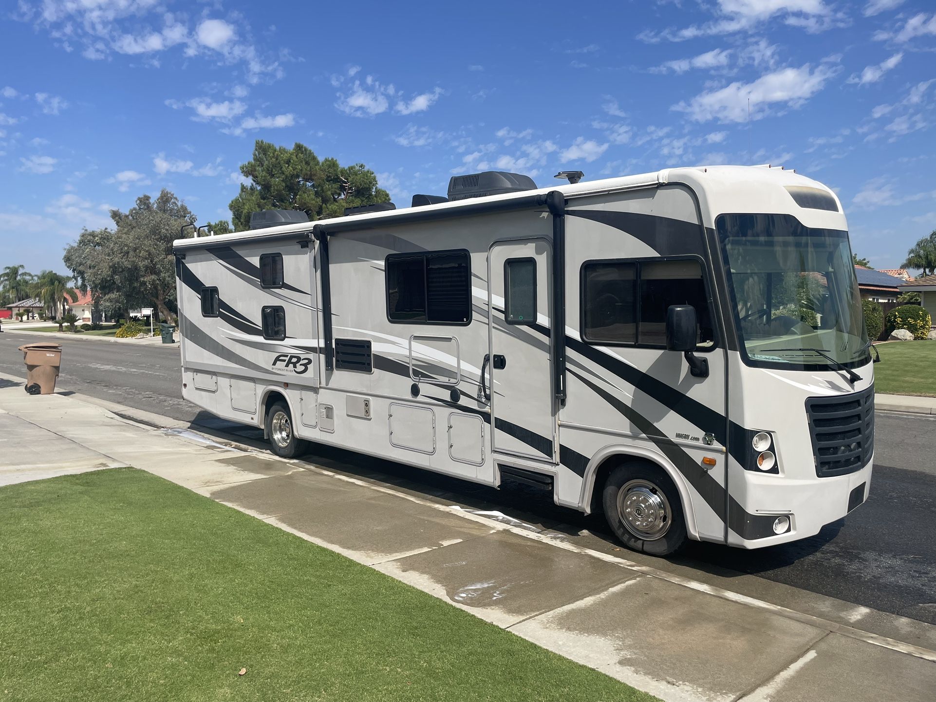 2016 FR3 Class A RV