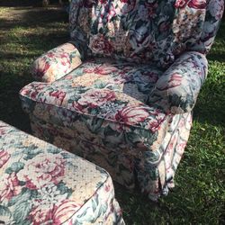 Chair And Ottoman , Extremely comfortable, Ghent