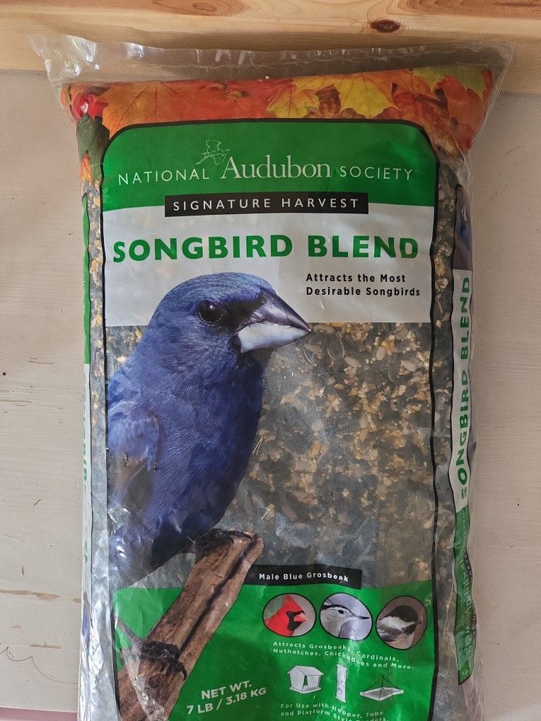 Song Bird Blend Bird Seed Signature Mix