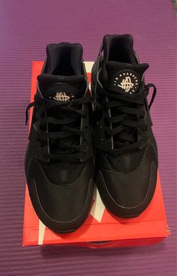 Nike Air Huarache Triple Black – Men’s Size 13