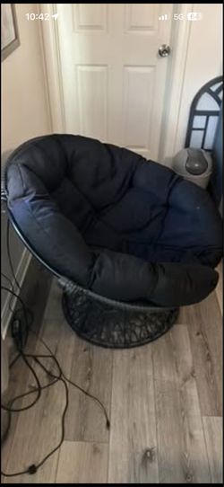 Swivel chair