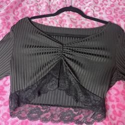 Long Sleeved Crop Top 