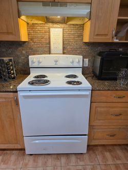 Amana electric range stove with oven