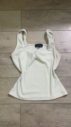 Cute tank with a bow