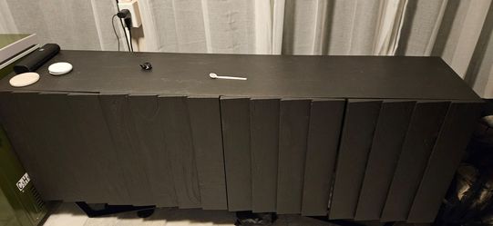 Moes broilio sideboard