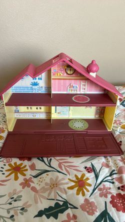 Bluey Toy House Mega Bundle Family House & BBQ Set