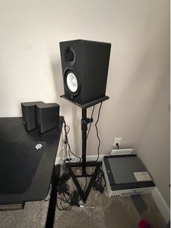Yamaha Studio Monitors