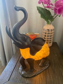 Elephant lamp