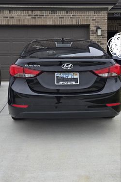 Hyundai Elantra 2016