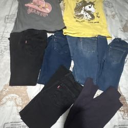 Levi's Girls Jeans, Jeggings, and T-Shirt Bundle size 7