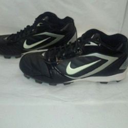 Mens 10½ Nike Black Silver Leather Mid Top Baseball Cleats