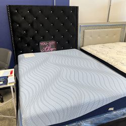 Stunning cozy nice bed!