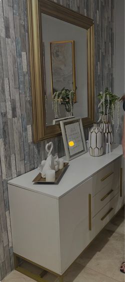 Buffet side table