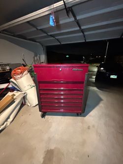 Snap-On Automotive Locking Toolbox Including ALL Tools Inside