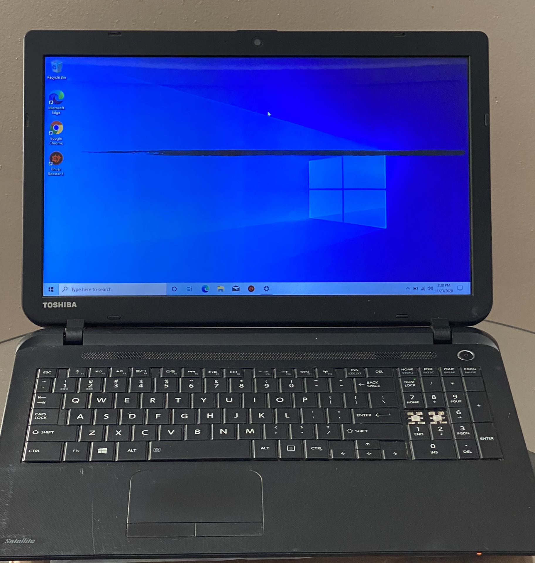 Laptop Toshiba Satellite C55D | AMD A8-R5 | 350GB HDD | 4GB RAM