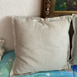 Outdoor set of pillows