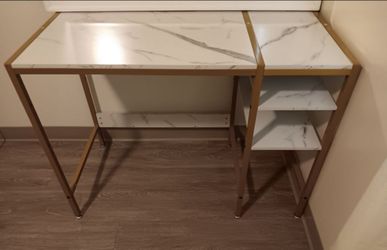 DESK.