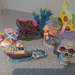 Fish Tank Ornaments 