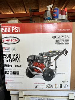 Simpson 2.5 Gpm 3500 Psi Pressure Washer Brand New 
