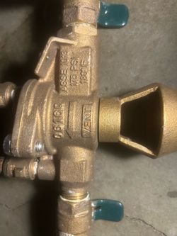 Backflow valve