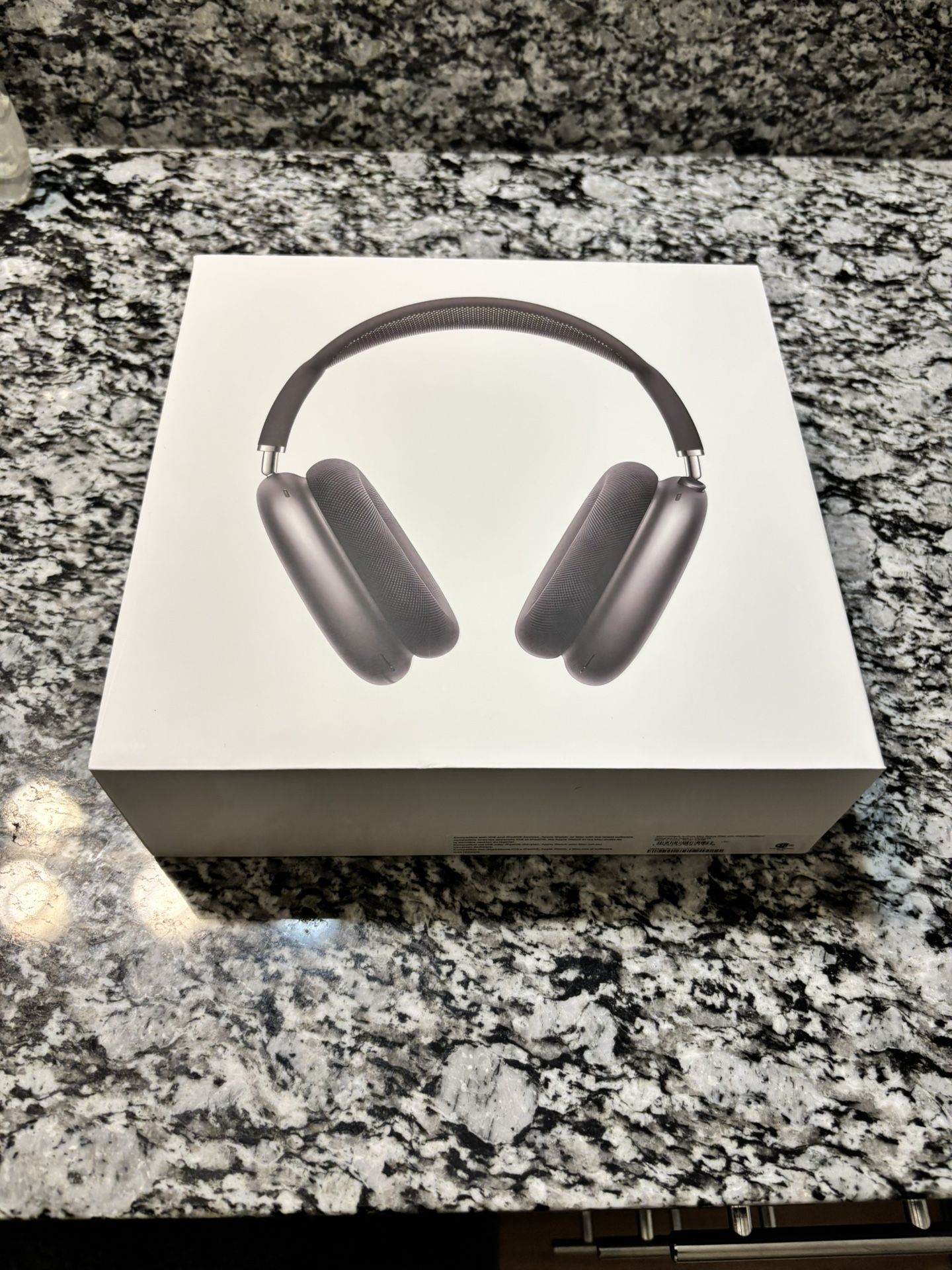 AirPod Maxes