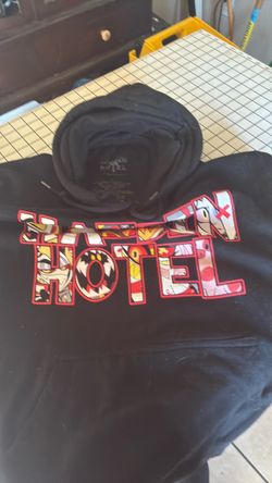 Hazbin Hotel Hot Topic Graphic Hoodie L