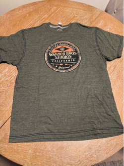 Warner Brothers T-shirt size medium