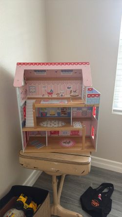 Doll House