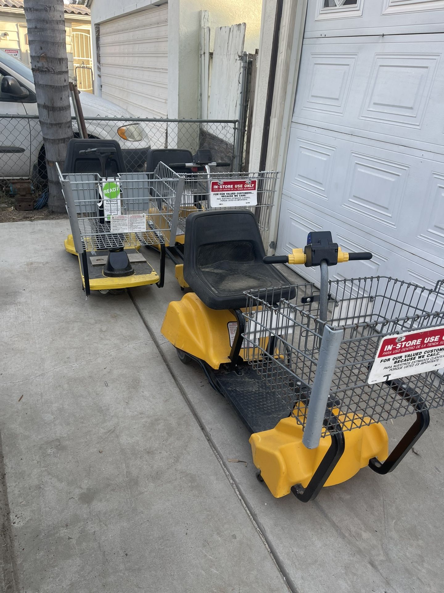 Mobility shopping scooter,
