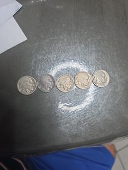 Indian Head Five Cent coins ( total 5 Buffalo Nickels coins )