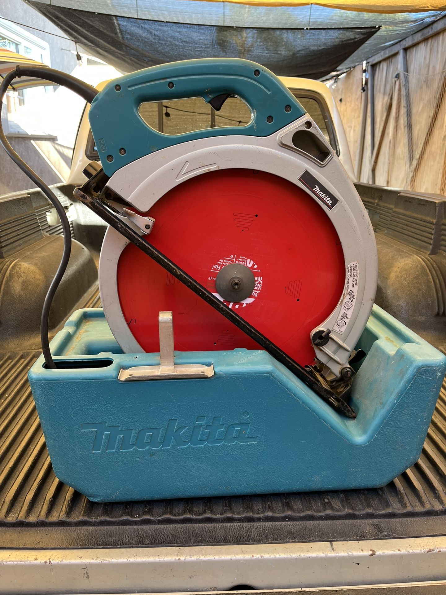 Makita Beam Saw 16 Inch Blade 