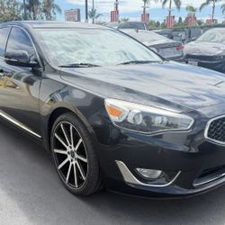 2015 KIA Cadenza