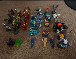 Skylanders collection with portal and games