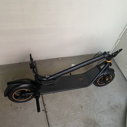 20mph e scooter 20 mil range