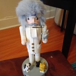 Veterinarian Nutcracker 