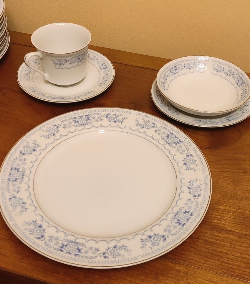 Temptation Collection By Fine China Of Japan 