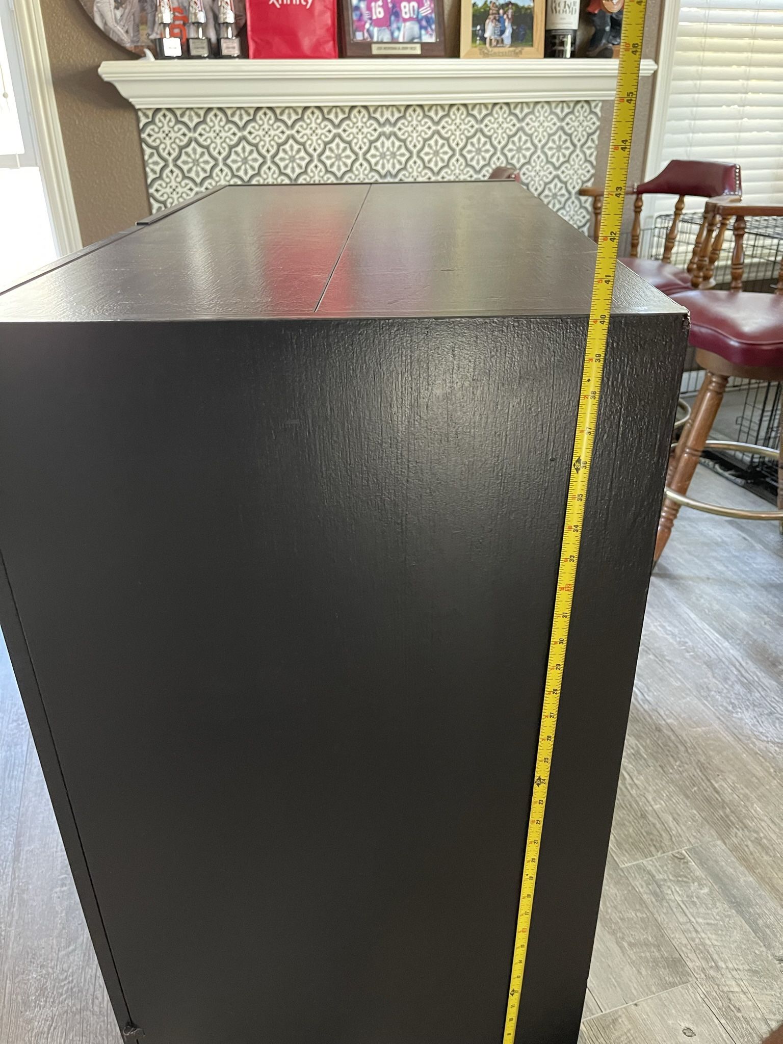 Secretaries/bankers Desk/cabinet