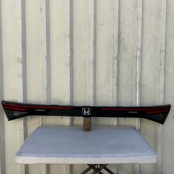 2023 2024 2025 Honda Accord Inner Center Trunk Tail Light Tail Lamp Taillight Tailight Original Used OEM *Small Crack At The Corner 