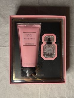 Victoria’s Secret Bombshell Perfume Gift Set
